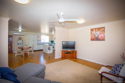Dell-Lee Cottage - Coogee Beach Accommodation 4