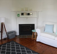 Dreamer's Cottage - Coogee Beach Accommodation