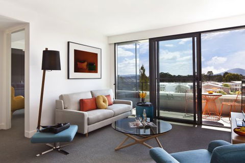 East Hotel + Apartments - Coogee Beach Accommodation 3