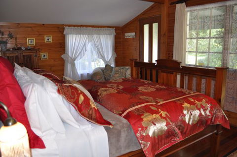 Hampden Cottage Accommodation Kangaroo Valley - Coogee Beach Accommodation 4