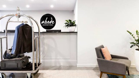 Abode Narrabundah - Coogee Beach Accommodation 0