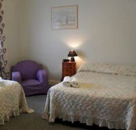 Aaron Cottage - Coogee Beach Accommodation