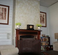 Moonan  Cottage - Coogee Beach Accommodation