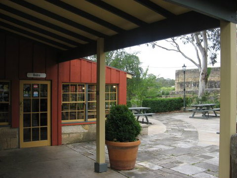Surveyor General Inn - Coogee Beach Accommodation 1