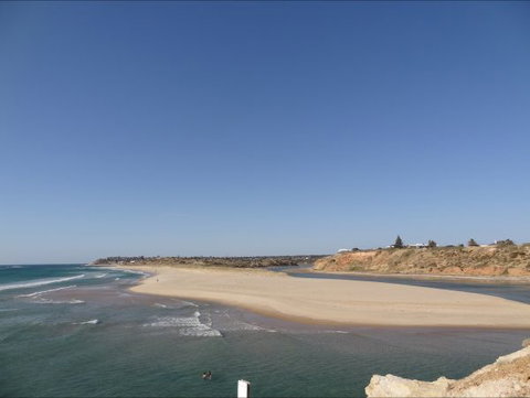 Christies Cottage For Holidays And Relocations. - Coogee Beach Accommodation 6