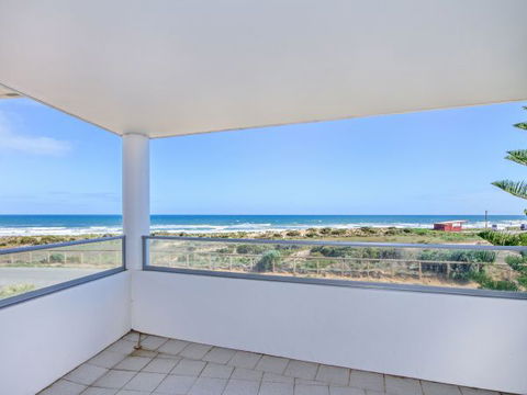 Century 21 SouthCoast: Moana Blue - Coogee Beach Accommodation 13
