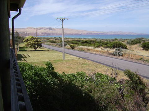 Century 21 SouthCoast: Moana Blue - Coogee Beach Accommodation 18