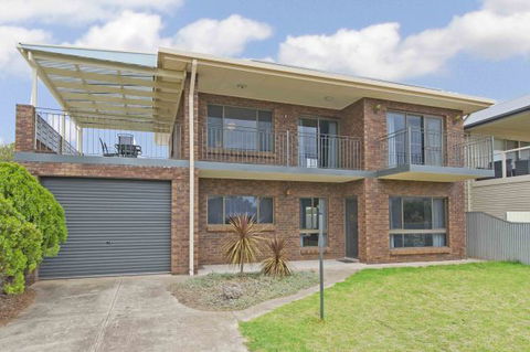 Century 21 SouthCoast: Moana Blue - Coogee Beach Accommodation 76