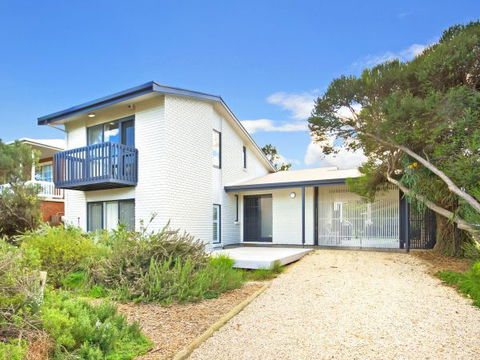 Century 21 SouthCoast: Moana Blue - Coogee Beach Accommodation 84