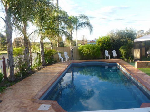 Country Cottages B&B - Coogee Beach Accommodation 4