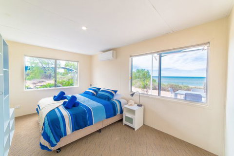 Mackerel Islands - Coogee Beach Accommodation 4