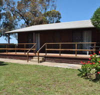 Clinton Cabin - Coogee Beach Accommodation
