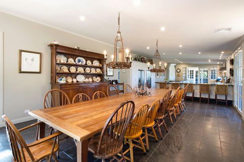 Lake David - Coogee Beach Accommodation 4