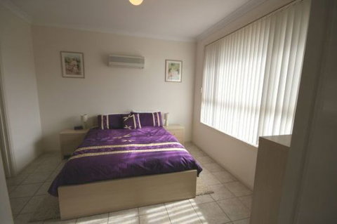 LJ Hooker Goolwa Holiday Rentals - 42 Underwood Avenue, Goolwa Beach - Coogee Beach Accommodation 21