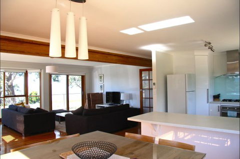 Darlington Beach House @ Spring Beach - Coogee Beach Accommodation 0