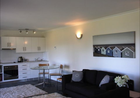 Darlington Beach House @ Spring Beach - Coogee Beach Accommodation 7