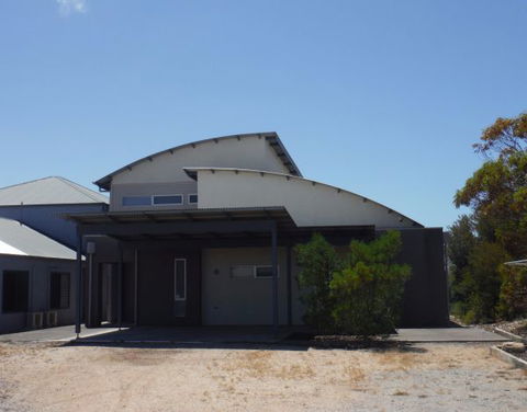 Number 99B - Coogee Beach Accommodation 2