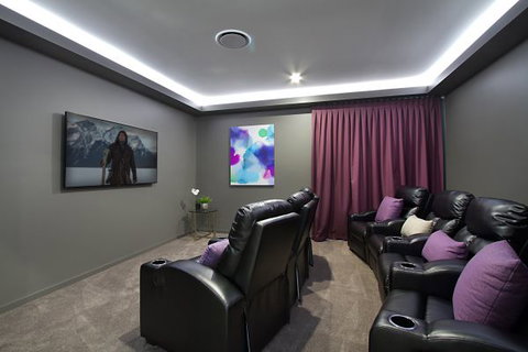 Oceans 74 - An Elite Holiday Home - Coogee Beach Accommodation 23