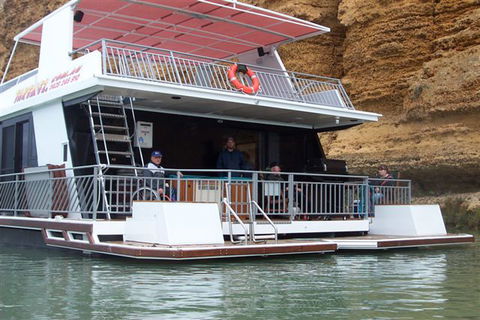 Takeme2 Houseboat - Coogee Beach Accommodation 2