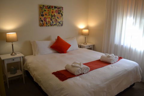 Tin House At Tanunda - Coogee Beach Accommodation 4