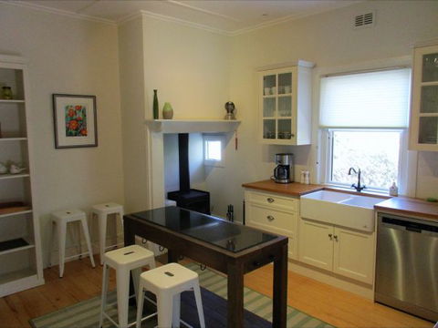 Tin House At Tanunda - Coogee Beach Accommodation 12