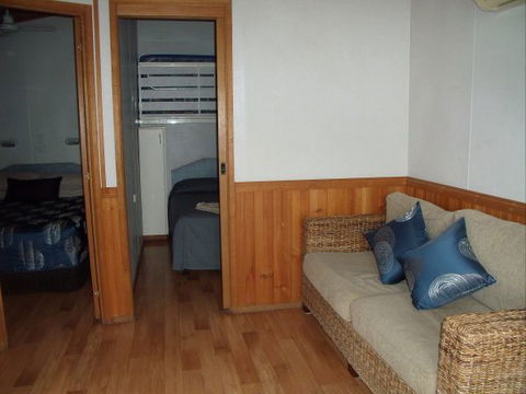 Elliston Waterloo Bay Tourist Park - Coogee Beach Accommodation 7