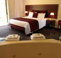 Comfort Inn Deakin Palms - Coogee Beach Accommodation