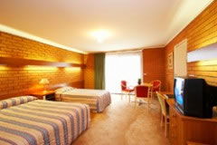 Crystal Fountain Motel - Coogee Beach Accommodation 1
