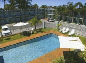 Commodore Motor Inn Mildura - Coogee Beach Accommodation 0