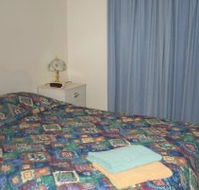Carn Court Holiday Apartments - Coogee Beach Accommodation