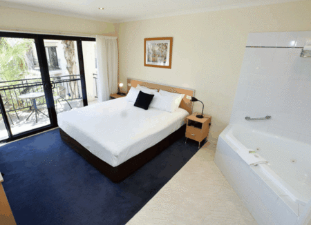 Aquarius Luxury Apartments - Coogee Beach Accommodation 1