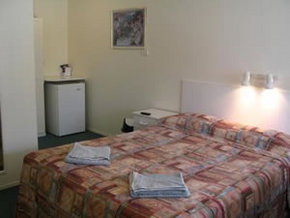 Golden Chain Murray River Motel - Coogee Beach Accommodation 1