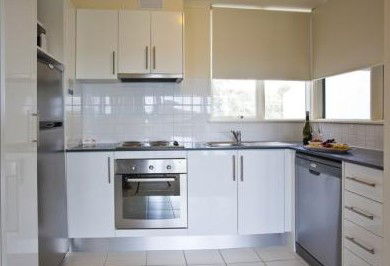 Benjac Promotions P/L - Coogee Beach Accommodation 4