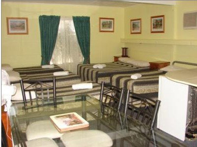 Ardeanal Motel - Coogee Beach Accommodation 3