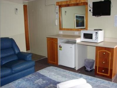 Ardeanal Motel - Coogee Beach Accommodation 5