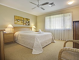 Coco Bay Resort - Coogee Beach Accommodation 3