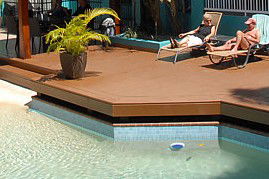 Le Cher Du Monde - Coogee Beach Accommodation 3
