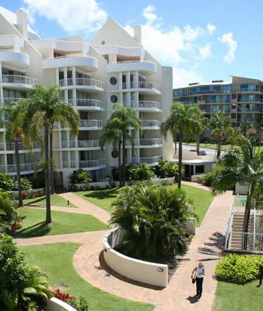 Osprey Oceanview Apartments - Coogee Beach Accommodation 2