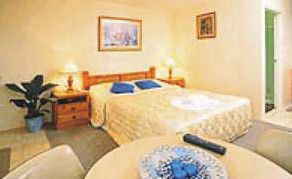 Cooks Endeavour Motor Inn - Coogee Beach Accommodation 0