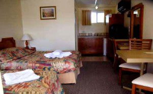 Cooks Endeavour Motor Inn - Coogee Beach Accommodation 4