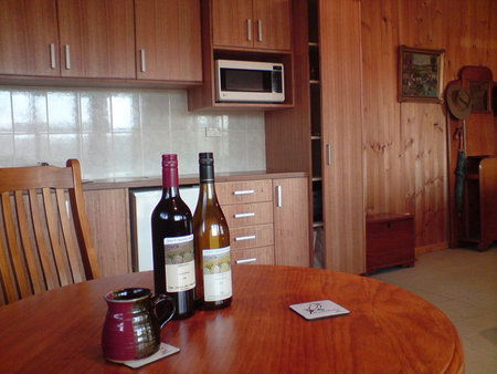 Hall ACT Coogee Beach Accommodation