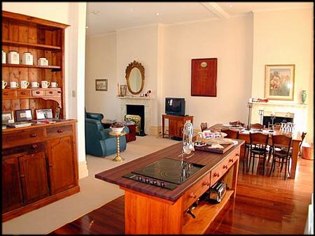 Fire Station Inn - Coogee Beach Accommodation 2
