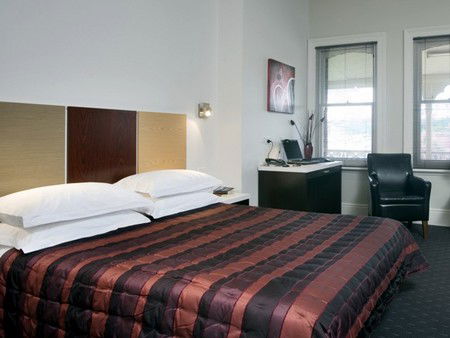 Auldington - Coogee Beach Accommodation 3