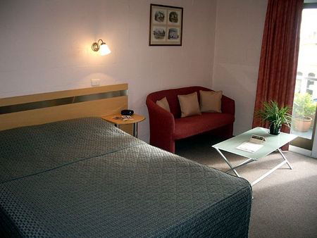 Best Western Balmoral On York - Coogee Beach Accommodation 2