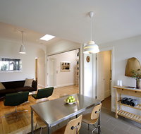 Cooks Hill Cottage - Coogee Beach Accommodation