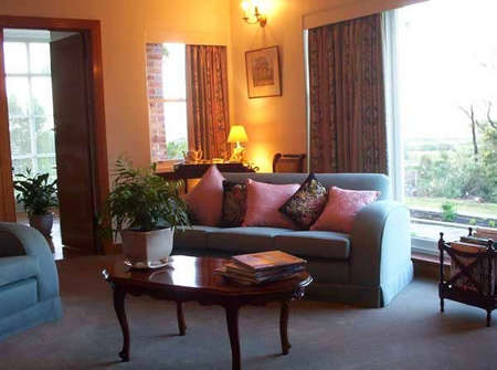 Riverside TAS Coogee Beach Accommodation