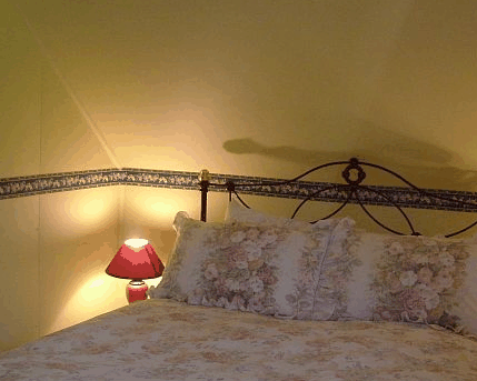 Hamilton Old School House Cottages - Coogee Beach Accommodation