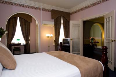 Hadley's Orient Hotel - Coogee Beach Accommodation 3