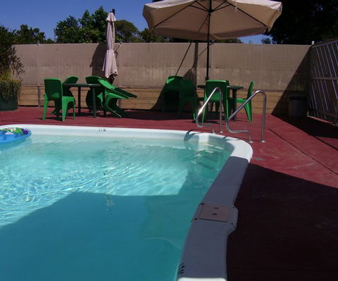 Twin City Motor Inn - Coogee Beach Accommodation 1