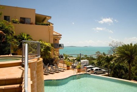 Sea Star Apartments - Coogee Beach Accommodation 4